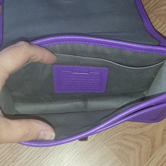 🚫SOLD🚫 Coach Legacy Leather Penny Crossbody - Picture 4 of 5